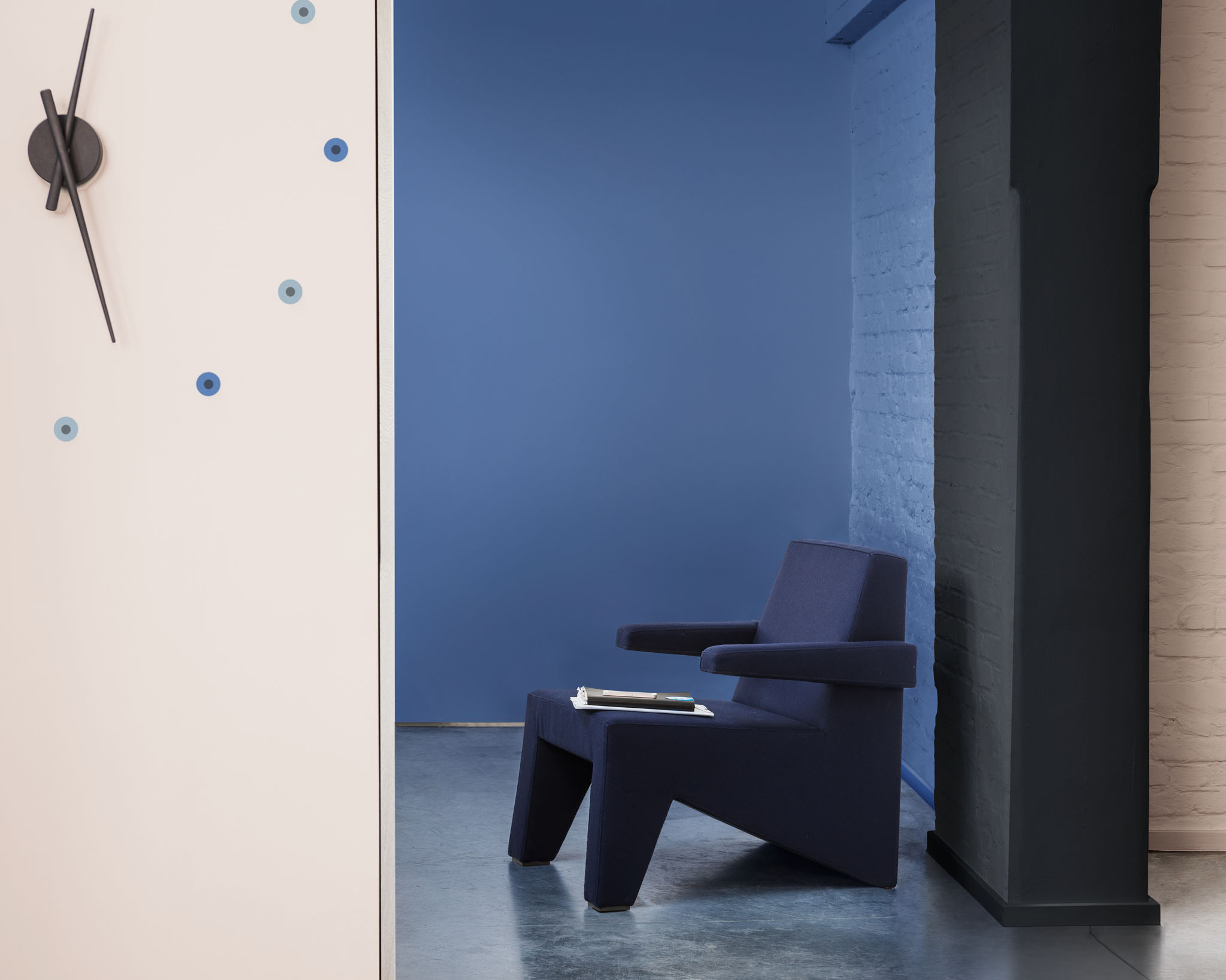 Ziffernblattmotiv Wand mit Ziffernblattmotiv