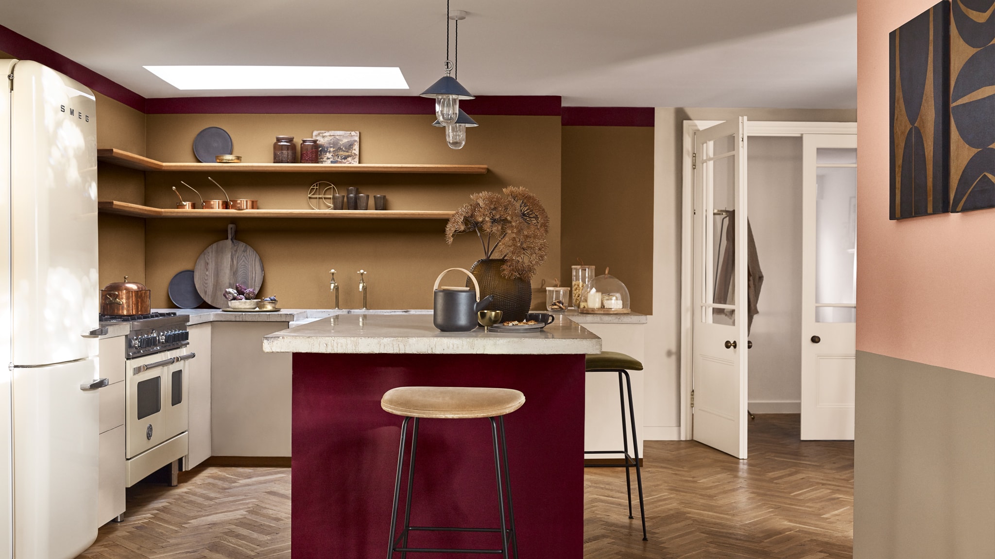 Eine beruhigende Küche Deco-Paints-colour-futures-farbe-des-jahres-2019-ein-ort-zum-nachdenken-kueche-inspirationen-46